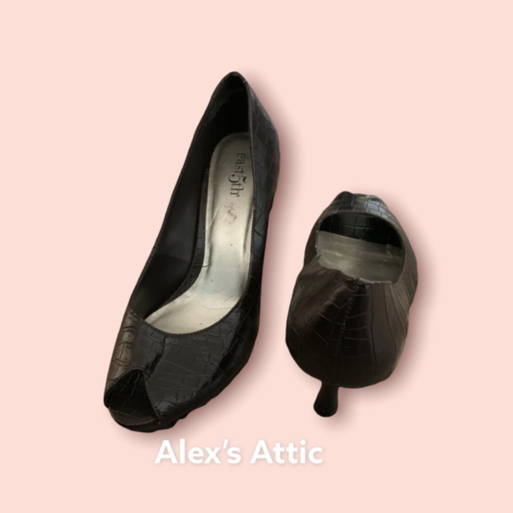 East 5th shoes size 6M pre-owned